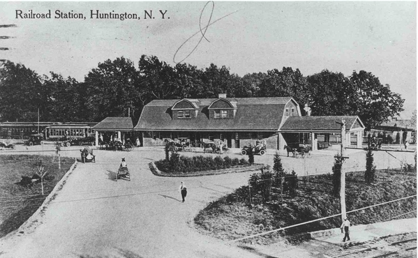 Huntington RR Car @ Huntington Train Station [2)