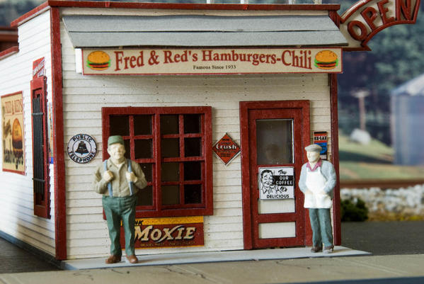 Fred and Reds Cafe-172