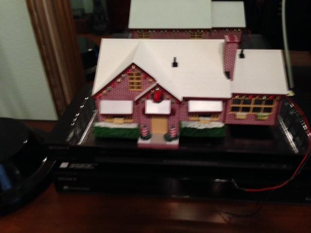 lionel Christmas House